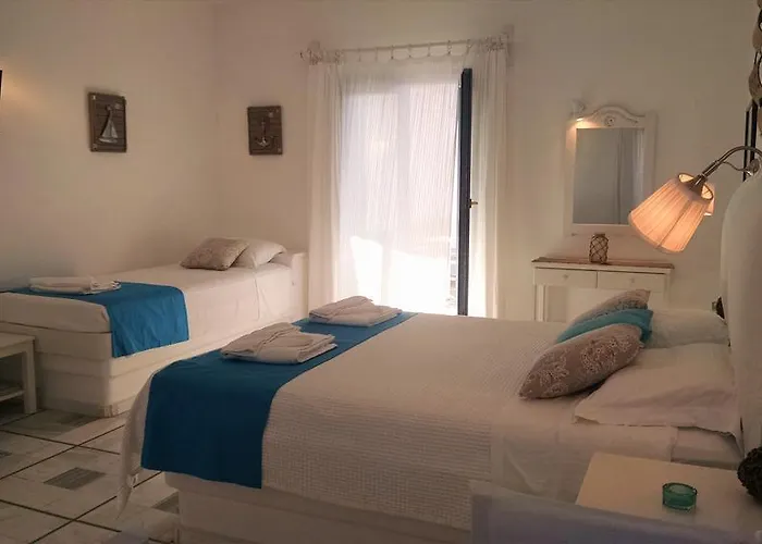 Nissiotiko Studios & Apartments
